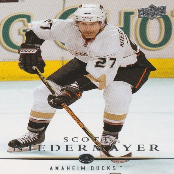 Scott Niedermayer Anaheim Ducks NHL Hockey Card Collection - 5 Card Set - Picture 6 of 6